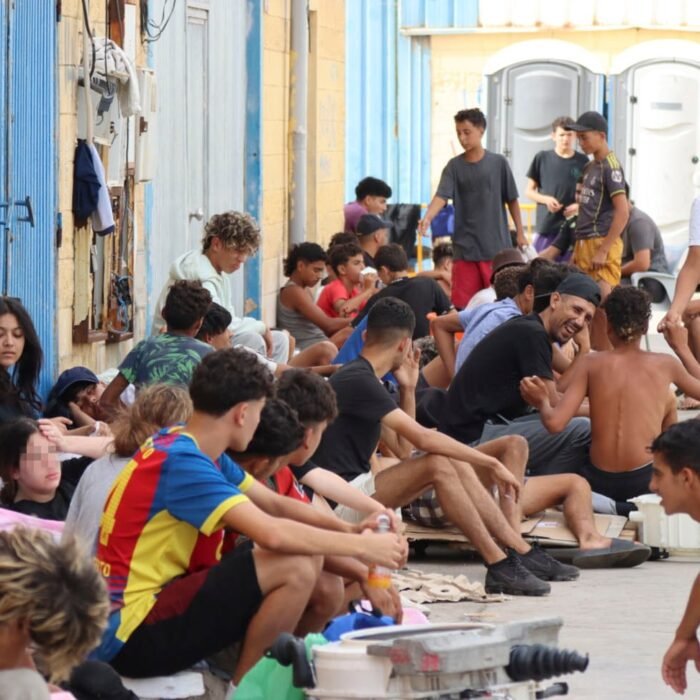 Última hora de la entrada de inmigrantes a Ceuta, en directo | El Gobierno asegura que ningún informe de inteligencia alertó de la magnitud de la crisis de Ceuta