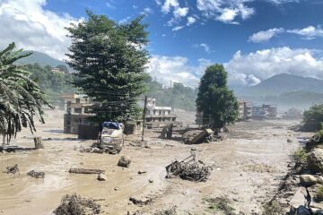 Riada en Nepal, en directo: muertos, desaparecidos y última hora de las víctimas por la inundación masiva hoy