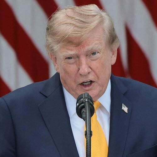 La Corte Suprema de EE.UU. respalda la orden de Trump de restringir el voto por correo