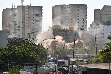 El chavismo demuele los edificios sociales dañados por el terremoto para tapar la corrupción en su construcción