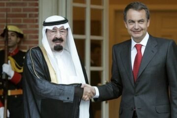 Los expertos coinciden: que las joyas de Zapatero sean una donación no cierra otros frentes con Hacienda