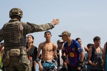 Una profesora en Ceuta: “Nos han dicho que debemos transmitir tranquilidad, pero no puedo estafar a mis alumnos”