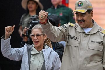 Cilia Flores pide salir de prisión por sus problemas cardíacos y ofrece vigilancia armada las 24 horas