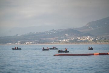 La exhibición policial de Marruecos disuade cualquier intento de entrada en Ceuta el día de las elecciones