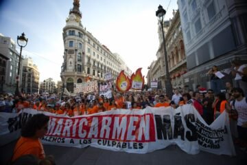 La indignación por la vivienda toma la calle y se planta en Sol