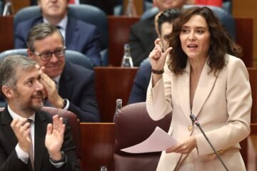 Ayuso intenta enterrar la crisis del ático con el anuncio de más de 100 medidas en el debate del estado de la región