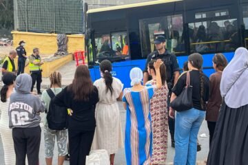 Última hora de la entrada de inmigrantes a Ceuta, en directo | Ayuso acusa a Sánchez de “abandonar las fronteras” y señala a Marruecos