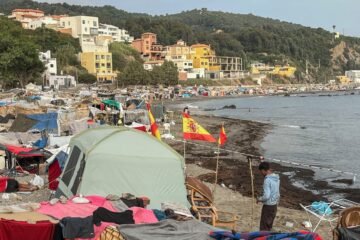 Última hora de la entrada de inmigrantes a Ceuta, en directo | Marlaska vuelve a Ceuta este martes