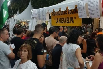 Sin concierto ni baile: los vecinos de Ciudad Lineal se quejan de su Junta por suprimir actividades del programa de las fiestas de La Elipa
