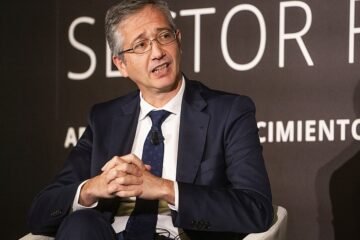 El giro de Sánchez lanza la vía De Cos para el BCE: «Es difícil pero hay opciones»