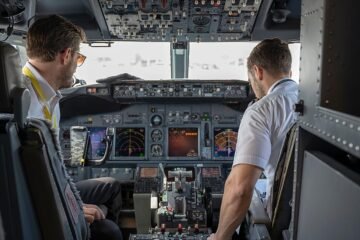 Cuánto dinero cobra un piloto de Ryanair en 2026: sueldo base y complementos