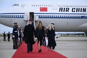 La visita de Xi a Trump o el mundo desde la escalerilla de un avión