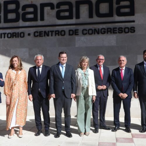 Mañueco inaugura el nuevo auditorio de Baltanás: “Es un espacio fantástico que dará días de gloria”