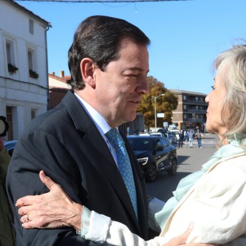 Mañueco avanza una “importante mejora” de la financiación de ayuntamientos y diputaciones en 2027