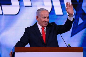 Netanyahu promete formar un nuevo gobierno de derecha «fuerte» y llama a acabar con la «amenaza» iraní