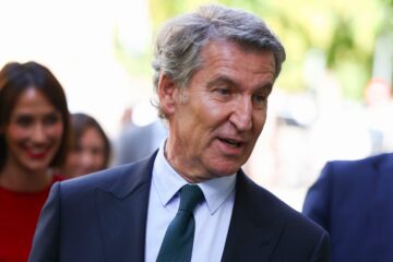 Feijóo reclama “desplegar la Armada” en aguas de Ceuta por la entrada de buques marroquíes