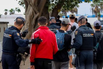 Varios migrantes de Ceuta son devueltos a Marruecos antes de que se resuelvan los recursos en la Audiencia Nacional