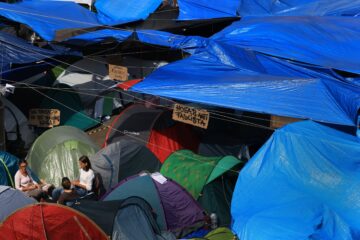 Detenido en la acampada de Sol un hombre de 26 años por agredir sexualmente a una mujer de 22