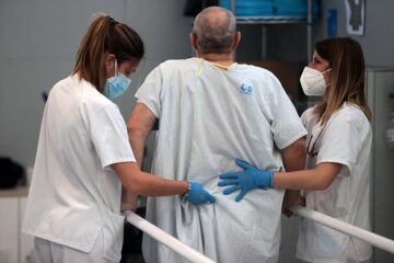 Las empresas agitan los convenios para renegociar el blindaje salarial de los trabajadores de baja